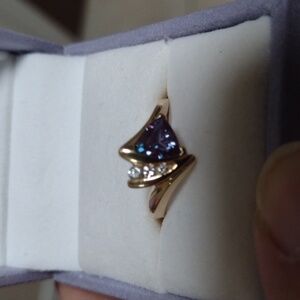 Brendan Diamonds Alexandrite Trillion Gold Ring with diamonds